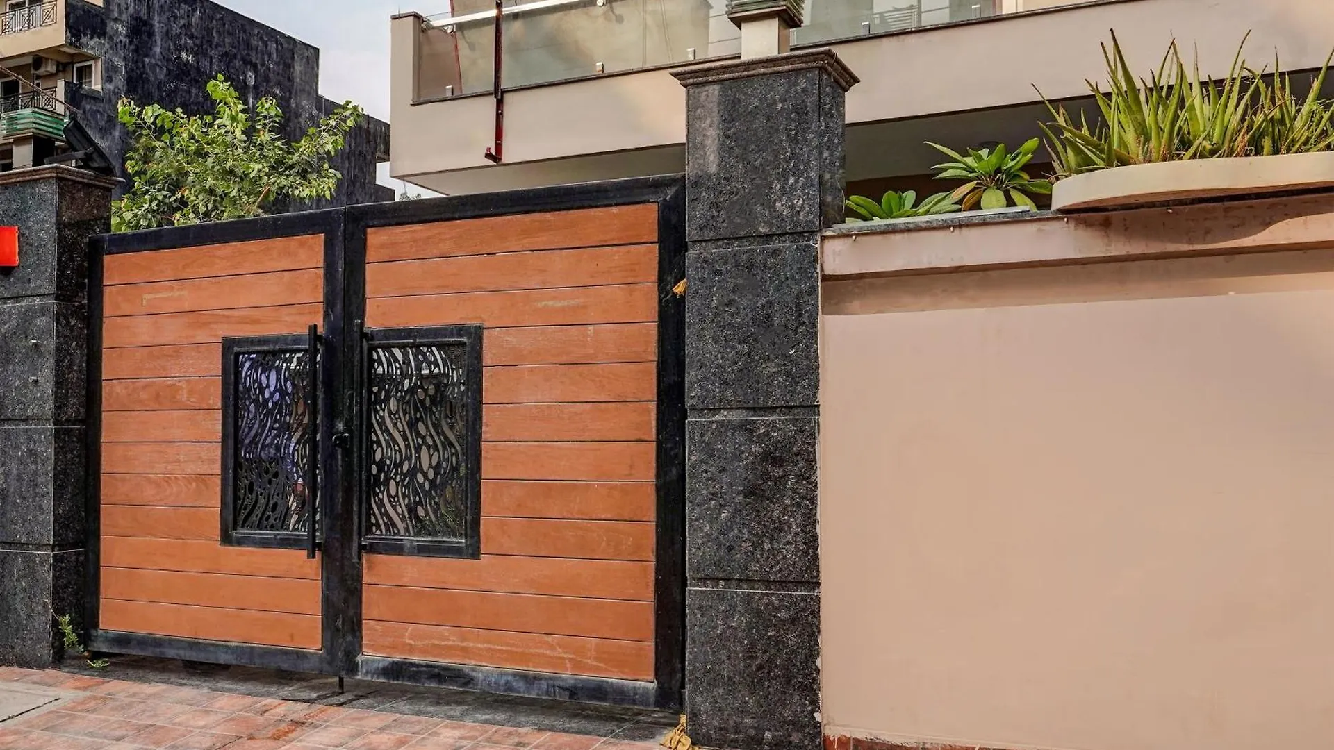 Townhouse Akshay Hotel Gurgaon