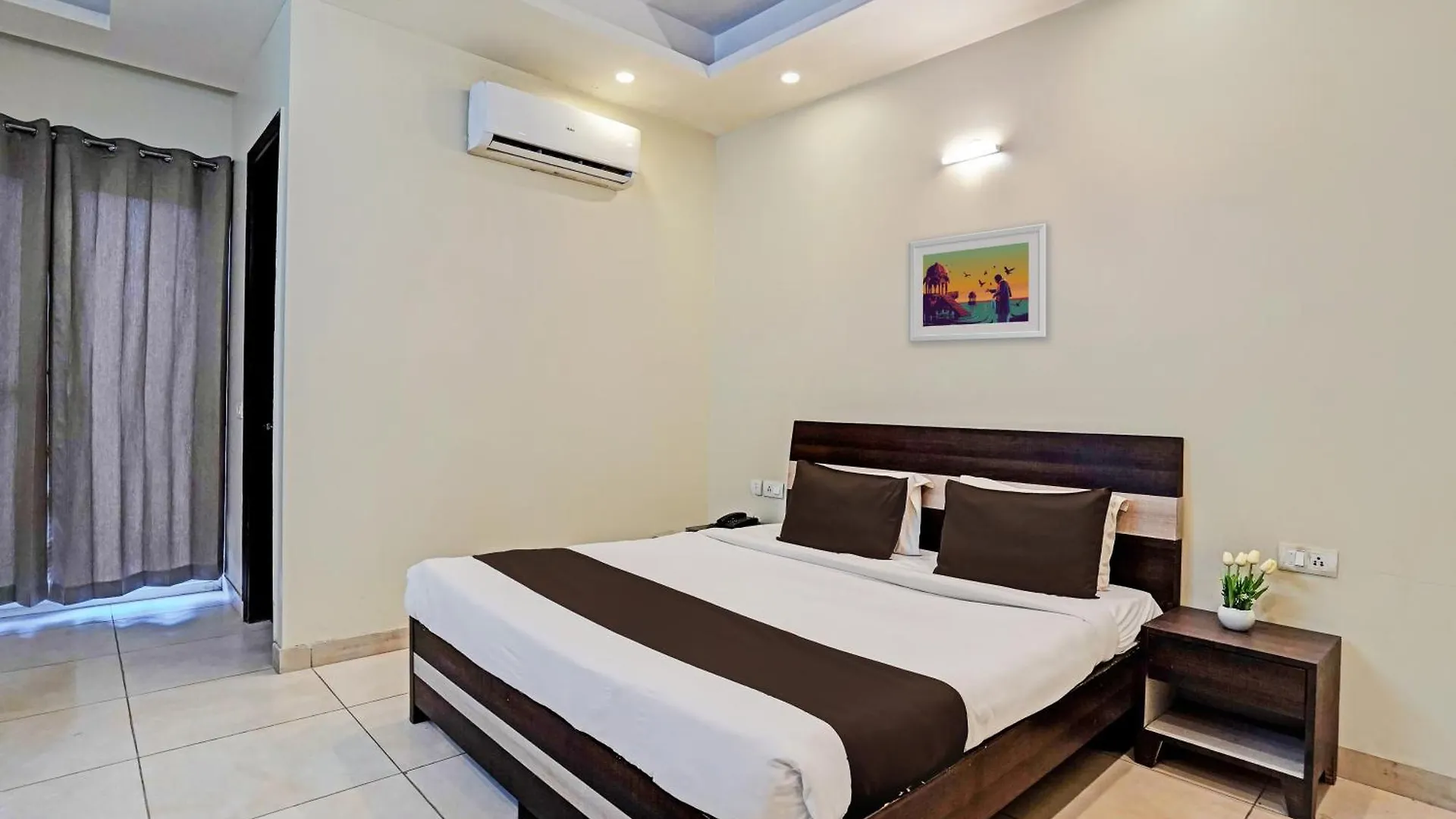 Townhouse Akshay Hotel Gurgaon